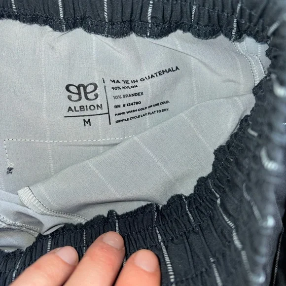 Albion Cropped Audrey Trouser - Picture 5 of 6